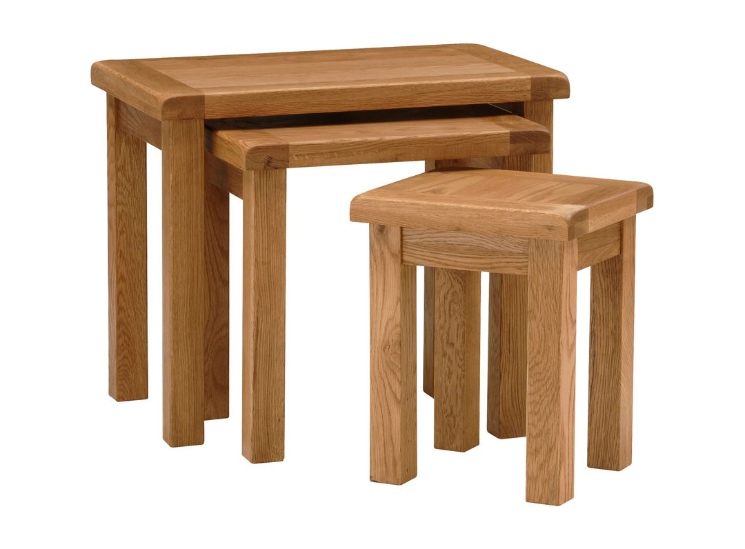 salisbury oak nest of tables